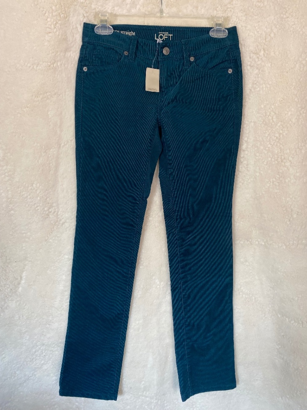 LOFT Modern Straight Corduroy Pants in colorful Green - Size 24/00P (NWT)